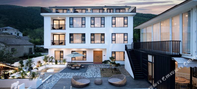 安吉·GYOU古苑亲宠星空温泉设计师美宿图片