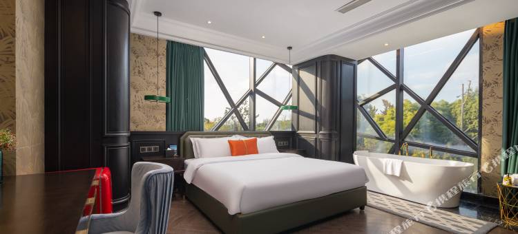 花筑·安纳禧奢民宿(东关街何园店)图片