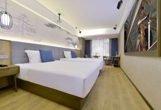 Mehood Hotel (Xi'an Bell Tower Subway Station Yongning Gate)Hotel Overview