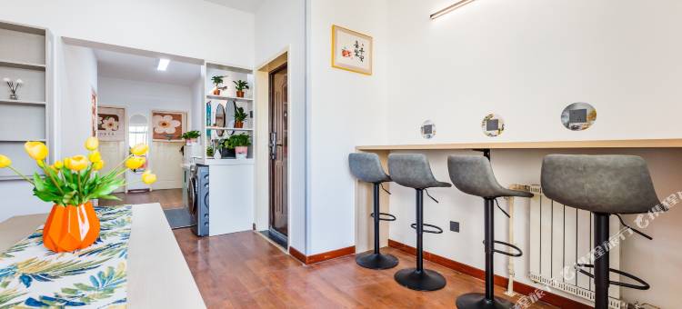 行者顺青年旅舍(大唐不夜城纬一街地铁站店)图片