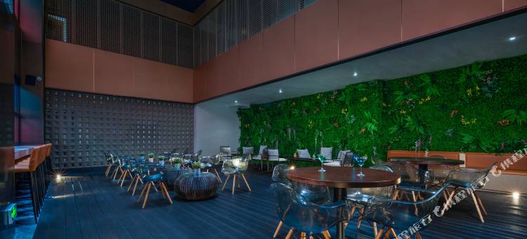 南海云天酒店(六盘水钟山区政府店)图片