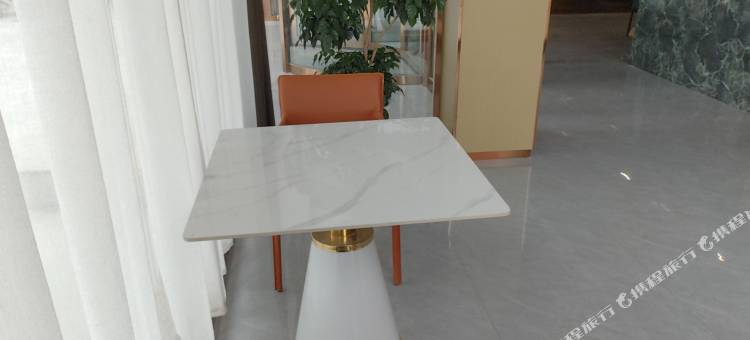 白玉兰酒店(连云港海州古城店)图片