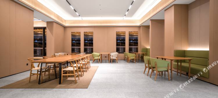 全季酒店(林芝墨脱莲花公园店)图片