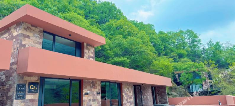 内丘涧石居宿集图片