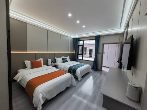 茶卡镇忆夏民宿