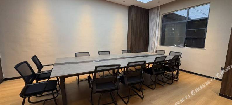 醴陵瓷辰大酒店(醴泉路九鸿世纪广场店)图片