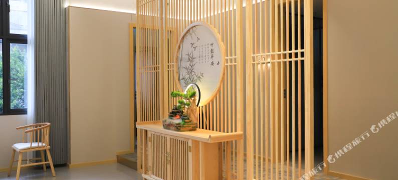 云栖酒店(屏山高铁站店)图片