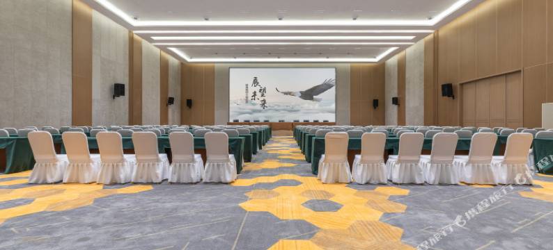 南卓金海湾酒店图片