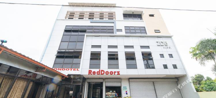 红多兹酒店@伊洛伊洛圣何塞贾罗(RedDoorz @ San Jose Tagbak Jaro Iloilo)图片