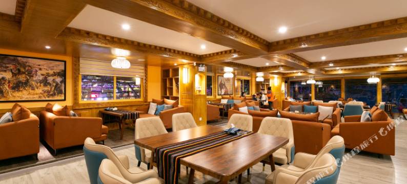 红景天大酒店(稻城亚丁景区游客中心店)图片
