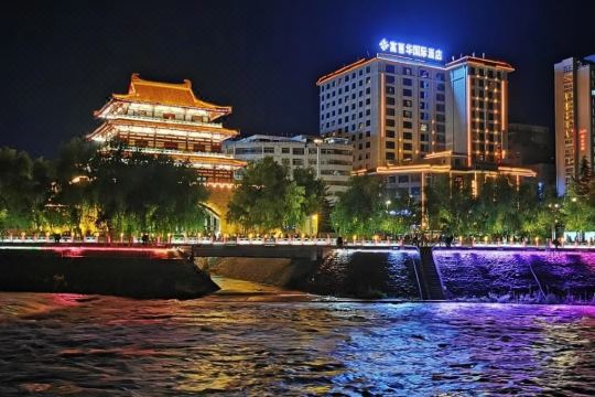 商洛富丽华国际酒店