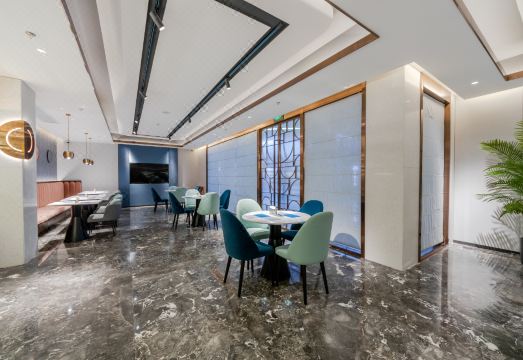 Homeinn Plus Hotel (Shanghai Lujiazui Software Park Dongfang Road) Hotel Overview