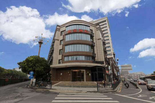 如家酒店(南昌八一广场二附院店)