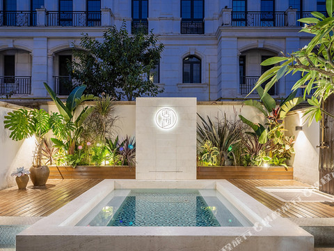 邦宿·曼图舍也民宿(瑞士园公园店)