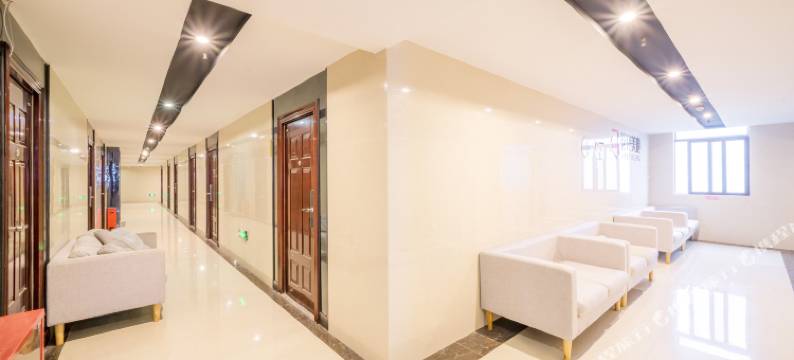 诗贝儿酒店(重庆电子科技职业大学店)图片