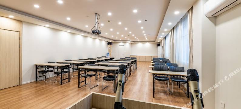 汉庭酒店(武汉汉口金融中心新华路店)图片