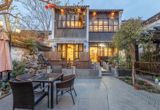 Shiyuan InnOver view