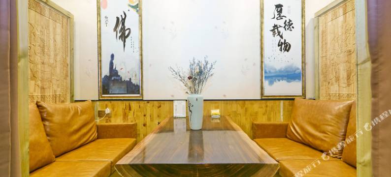 稻城尚品酒店图片