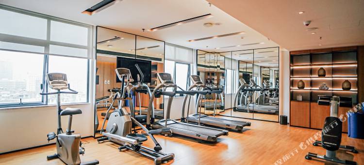 格林东方酒店(南宁滨湖路地铁站青秀万达店)图片