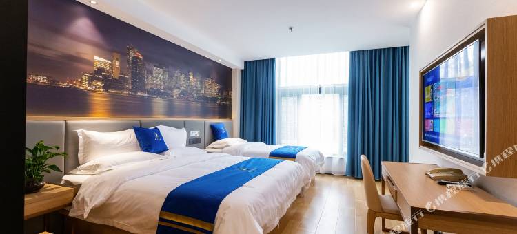 速8精选酒店(石河子世纪广场店)图片