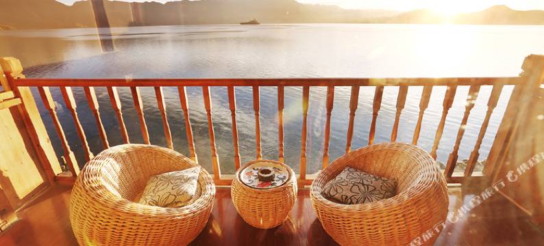 泸沽湖糊涂岁月客栈图片