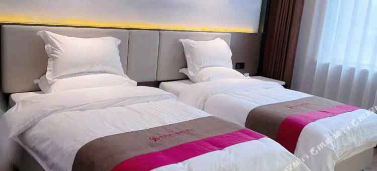 喜相逢七星假日酒店(淮阳龙湖店)图片