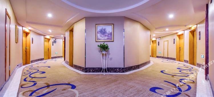 江畔丽致·Staying｜城市独栋影院酒店(新欣南大道袁河医院店)图片