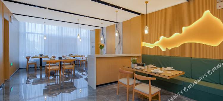 特全酒店(和县金城广场店)图片