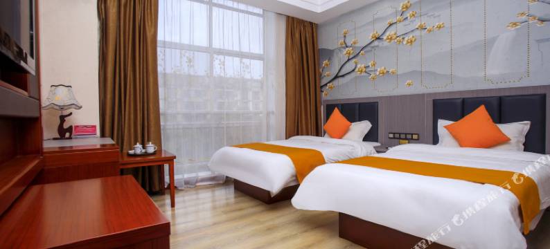 普洱雷霆酒店图片