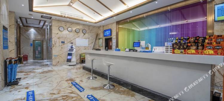 菲途酒店(来宾兴宾区裕达新天地店)图片