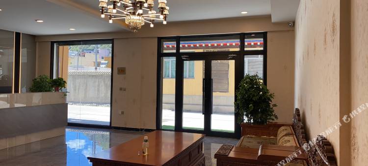 栋嘎酒店(玉树藏医院店)图片