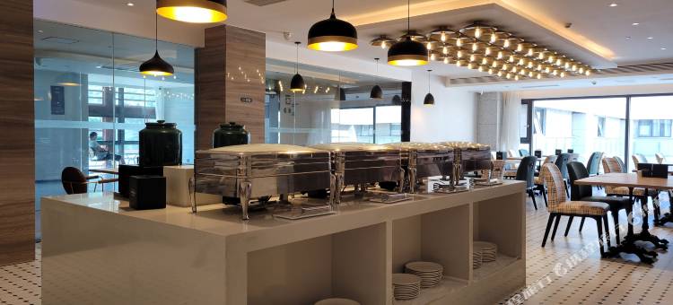 城市精选酒店(贵阳高铁东站店)图片