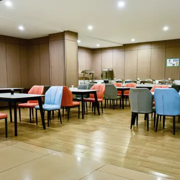 7天优品酒店(长治潞城888财富广场店)