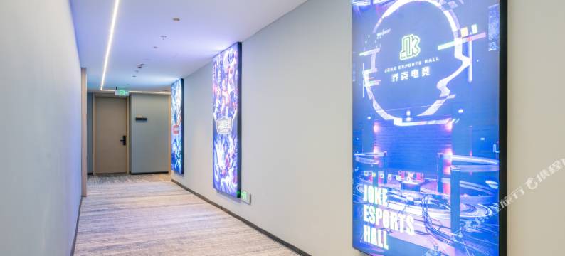 乔克电竞民宿(湖州自由港店)图片