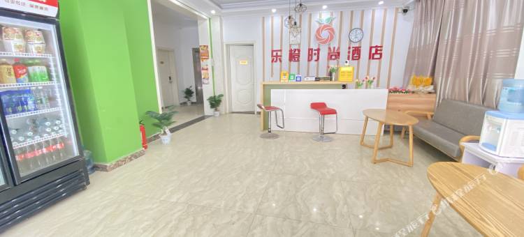 乐橙时尚酒店(开封清明上河园河南大学金明校区店)图片