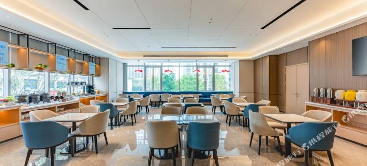 智选假日酒店(泰州万象城金融广场店)图片