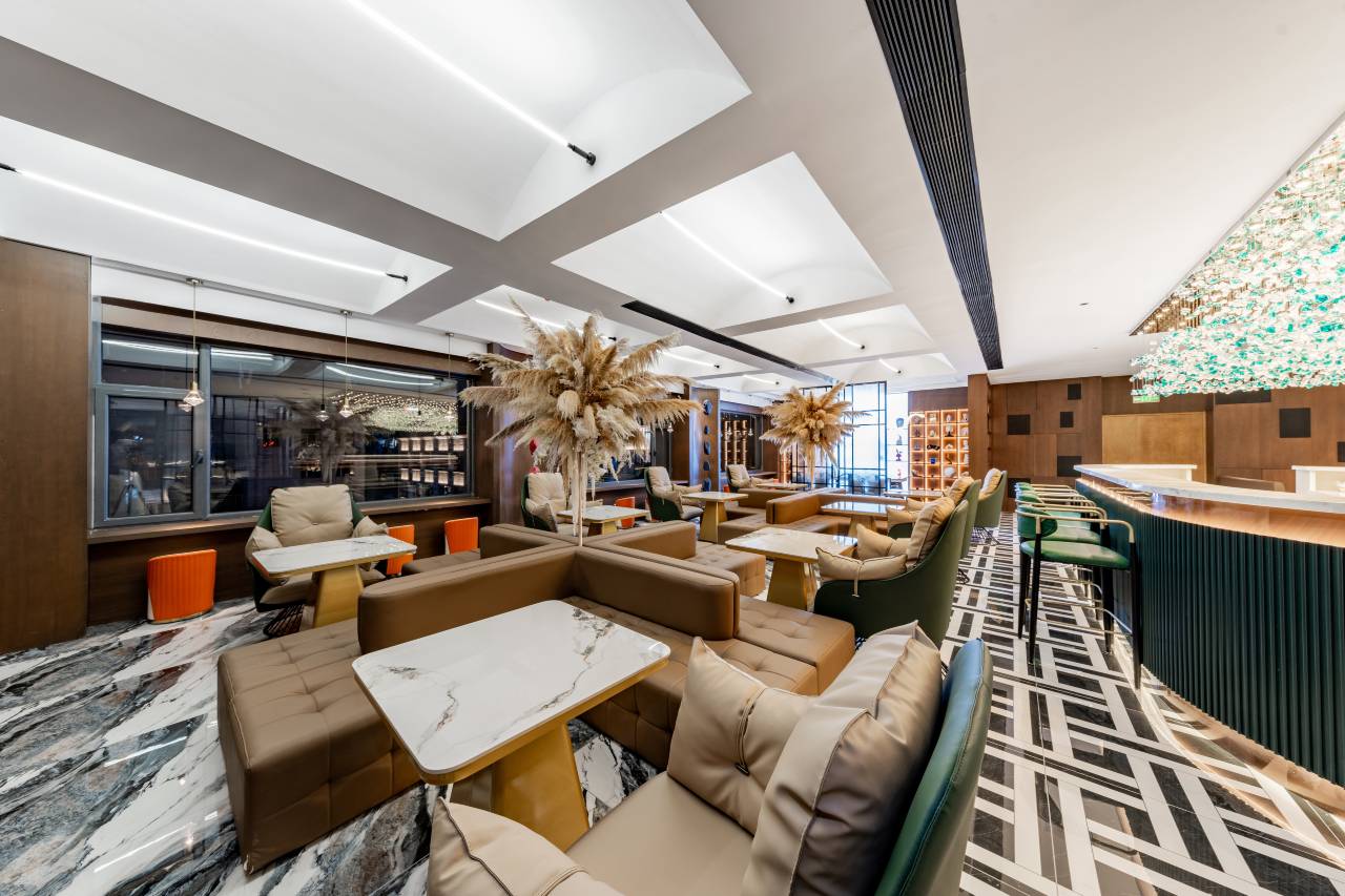 尊悦ZROYAL设计师酒店(正翔国际万达广场店)图片