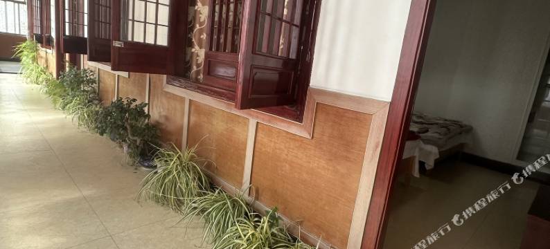 街子古镇明月驿栈图片