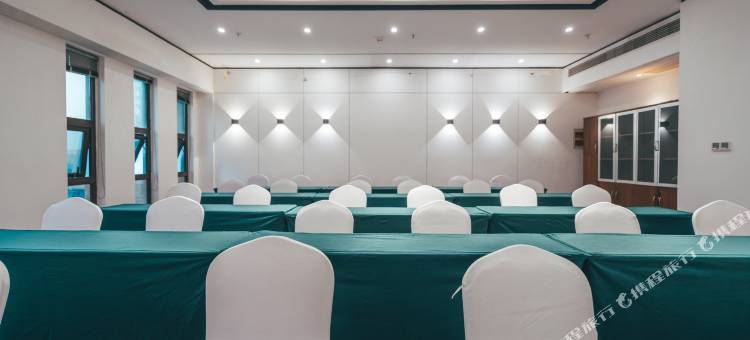 峨眉山澜庭·悦景酒店(峨眉高铁站店)图片