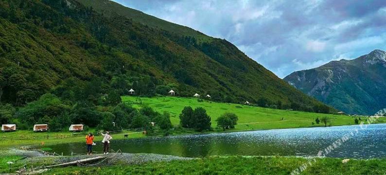 香格里拉倾城一品客栈(月光广场店)图片