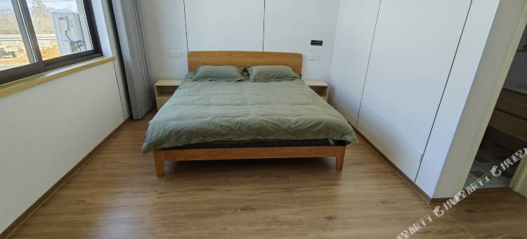 余姚山蔚拾光民宿图片