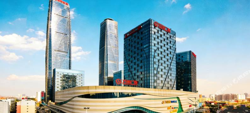 花里时光·观景影音美宿(昆明火车站西山万达广场店)图片