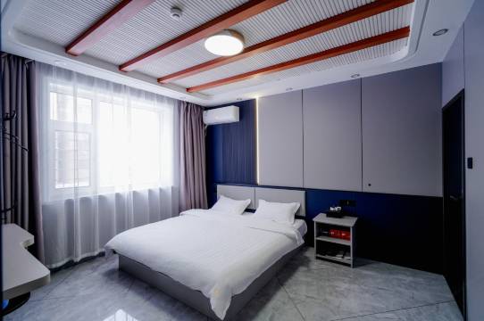 清居客栈(长白山西景区游客集散中心店)