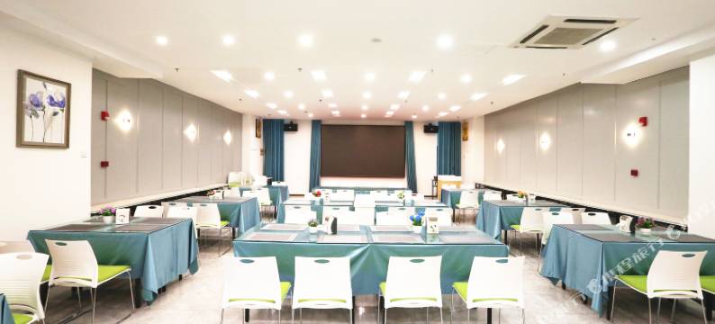 汉庭酒店(济南高新区万达广场店)图片