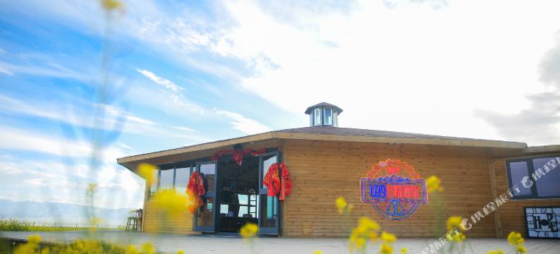 乌兰星宿草原星空客栈(茶卡店)图片