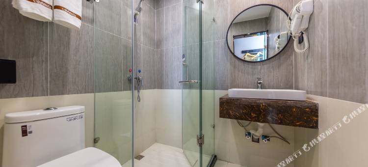 尚客优酒店(正宁路小吃夜市店)图片