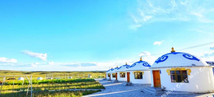 乌兰察布察右后旗火山草原自驾营地图片