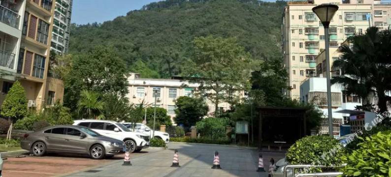 深圳城市隐客公寓(布沙路分店)图片