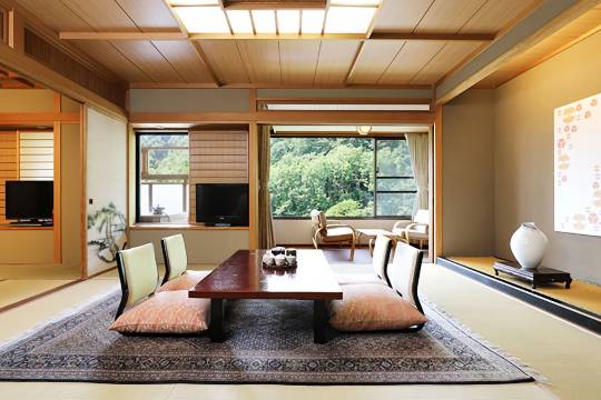 旅亭花由良日式旅館