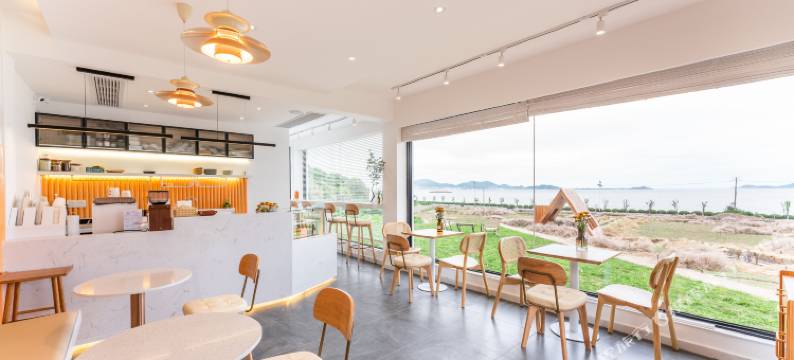 嵊泗几静一池·设计美学海景度假民宿(黄沙海滩店)图片